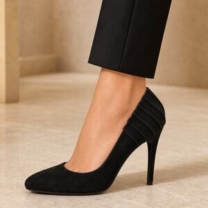 Aldo Black Suede Pumps Size 39 US 8.5 Pleated High Heel Shoes